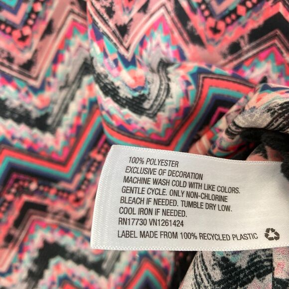 Xhilaration Women's Top Size S Geometric Aztec Black Trim 3/4 Bell Sleeve Hippie - Picture 6 of 6